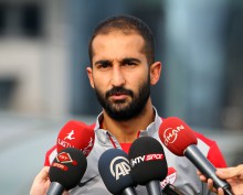 Beşiktaşlı futbolcuların şampiyonluk fotoğraflarını beğendi
