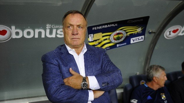 Advocaat hakkında inanılmaz iddia!