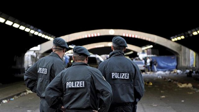 Alman polisinden sağduyu çağrısı