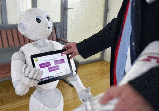 Artık robotlarda acı çekecek