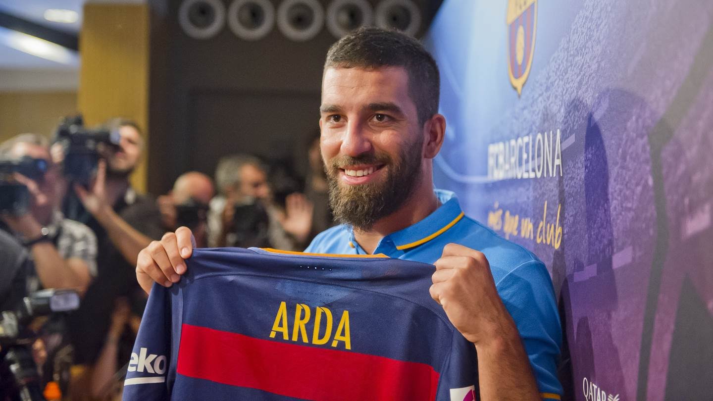 Barcelona, Arda Turan’ı Satmaya Hazırlanıyor