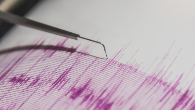 Deprem bu kez o ülkeyi 6.6 ile salladı