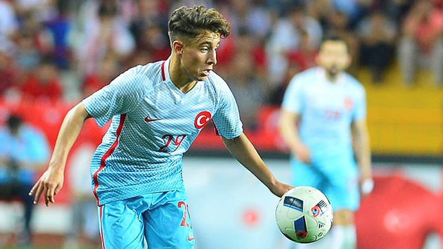 Emre Mor’un Atatürk Paylaşımı Olay Oldu