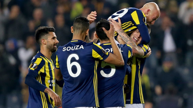 Fenerbahçe dolu dizgin devam ediyor