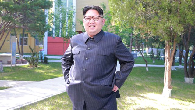 Kim Jong-Un amcasının yadigarına bakın ne yaptı?