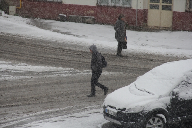 Meteoroloji’den uyarı! Kar kapıya dayandı