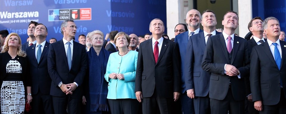 erdogan-merkel-nato