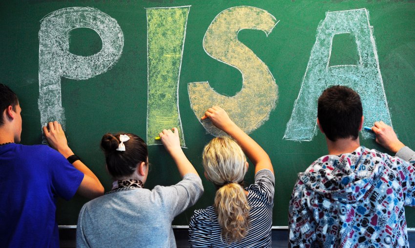 PISA acı gerçeği ortaya çıkardı: Türkiye’de gençler okumayı bıraktı