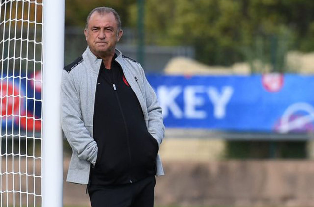 Terim, Çek Cumhuriyeti karşısında 11’i sil baştan değiştirdi!