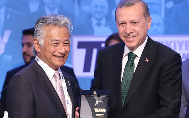Toyota’ya ödülünü Cumhurbaşkanı Erdoğan verdi