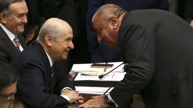 Türkeş, Bahçeli’ye Hal Hatır Sormuş