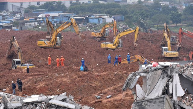 Yağışlı hava Çin’de kişinin canı aldı