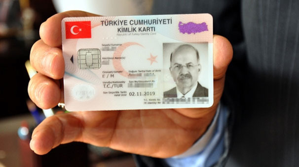 Yeni kimlik kartları için başvurular başladı