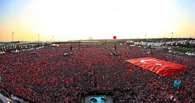 Yenikapı mitingine katılım sayısı ağzı açık bıraktı